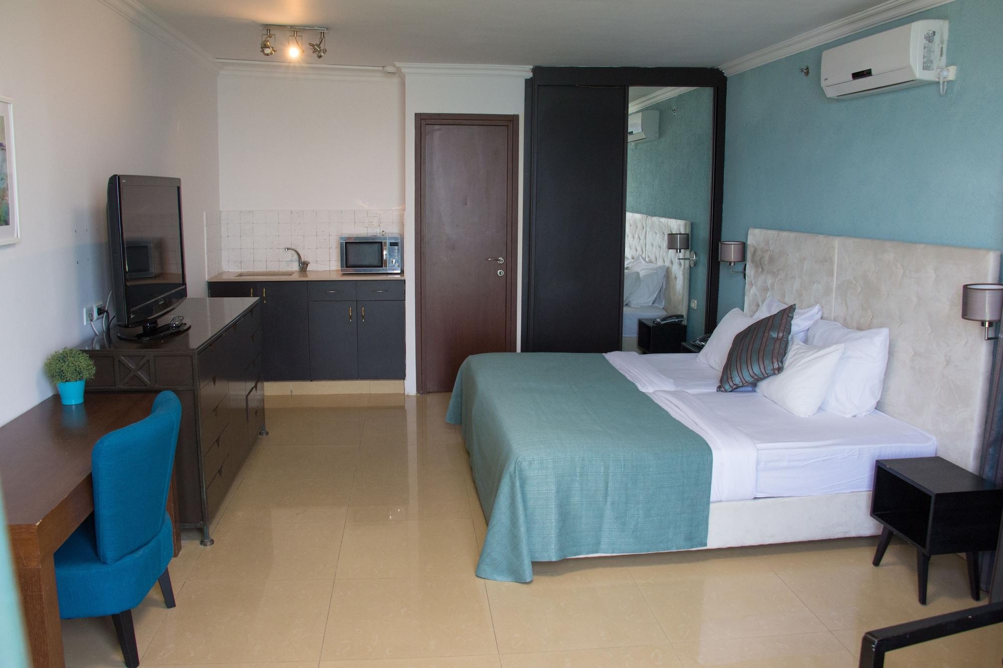 Golden Beach Hotel Tel Aviv Exterior photo