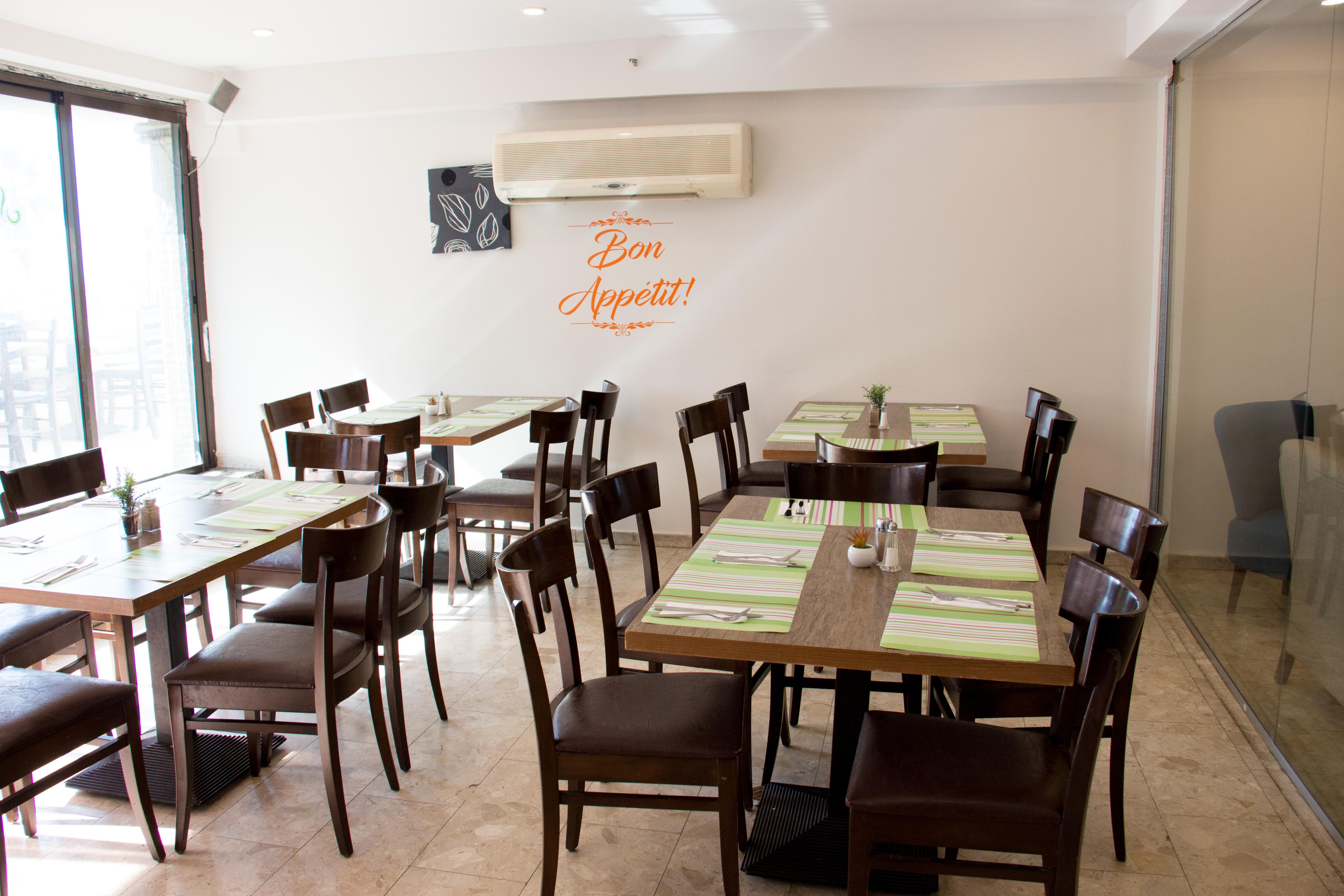 Golden Beach Hotel Tel Aviv Exterior photo