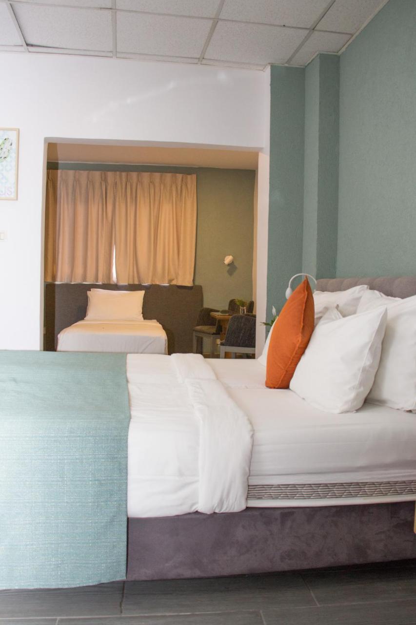Golden Beach Hotel Tel Aviv Exterior photo
